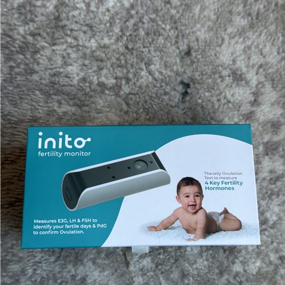 Fertility Monitor - White and Gray